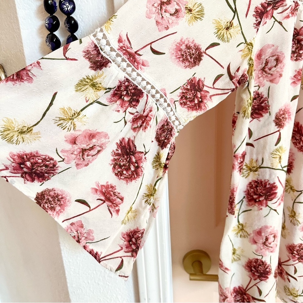 Pink floral Oddi top - Picture 3 of 6